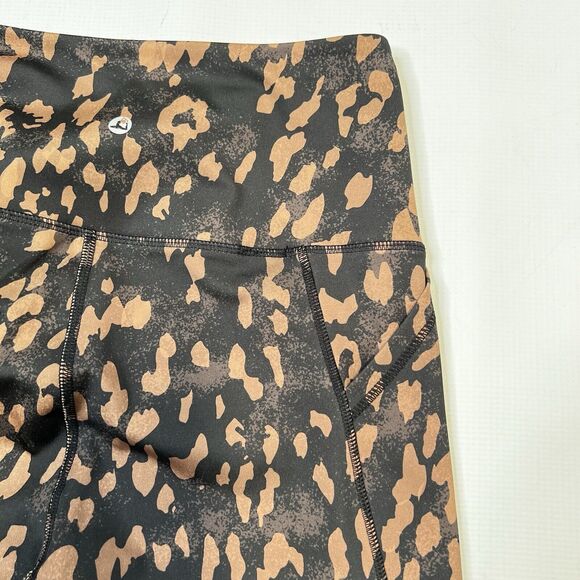 LegEnd Active Leggings Cheatah Print Women’s Size Medium Brown Black Gym Workout - Picture 8 of 10